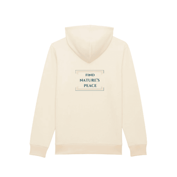 sudadera-natural-zen-cruda-trasera Vista trasera de la Sudadera Natural Zen en color crudo con texto Find Nature's Peace enmarcado en la espalda
